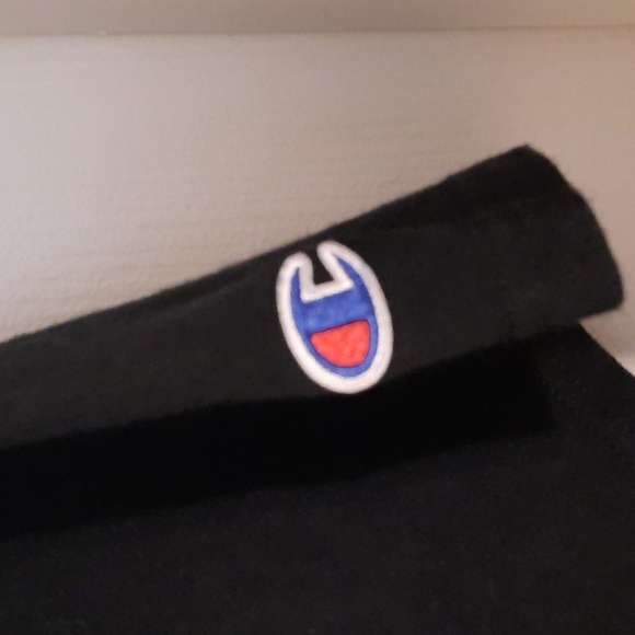 XXL  vintage Champion shirt with big "C" logo - Picture 5 of 7